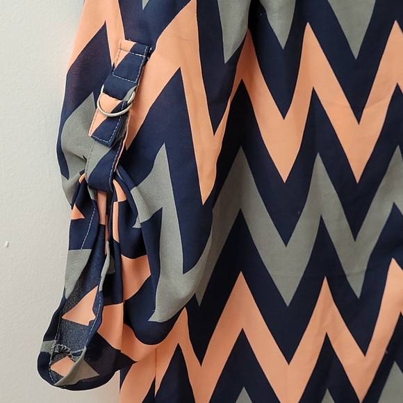 Shirt - Picture 2 of 3